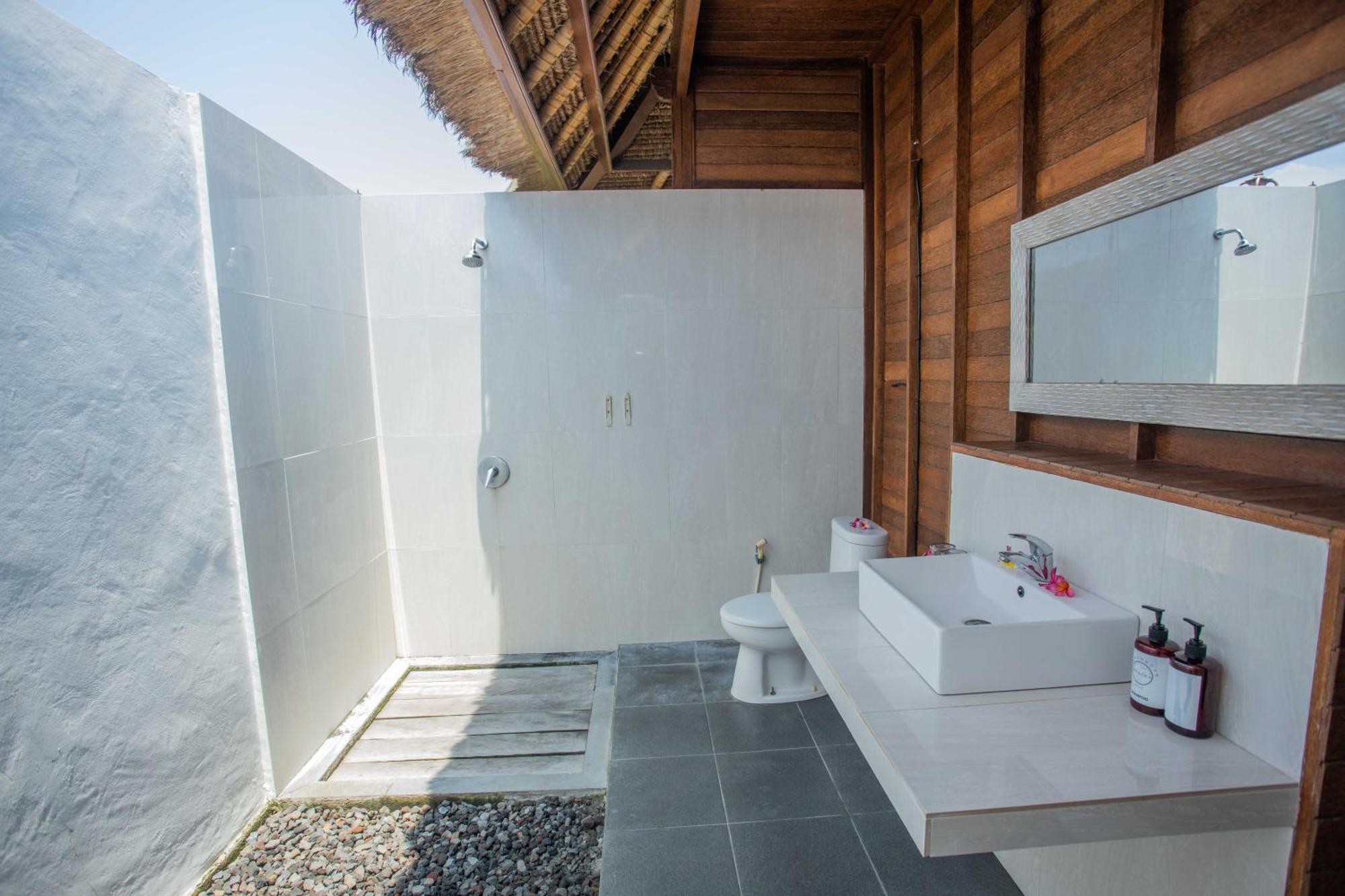Hotel Lembongan Mantra Huts Exterior foto