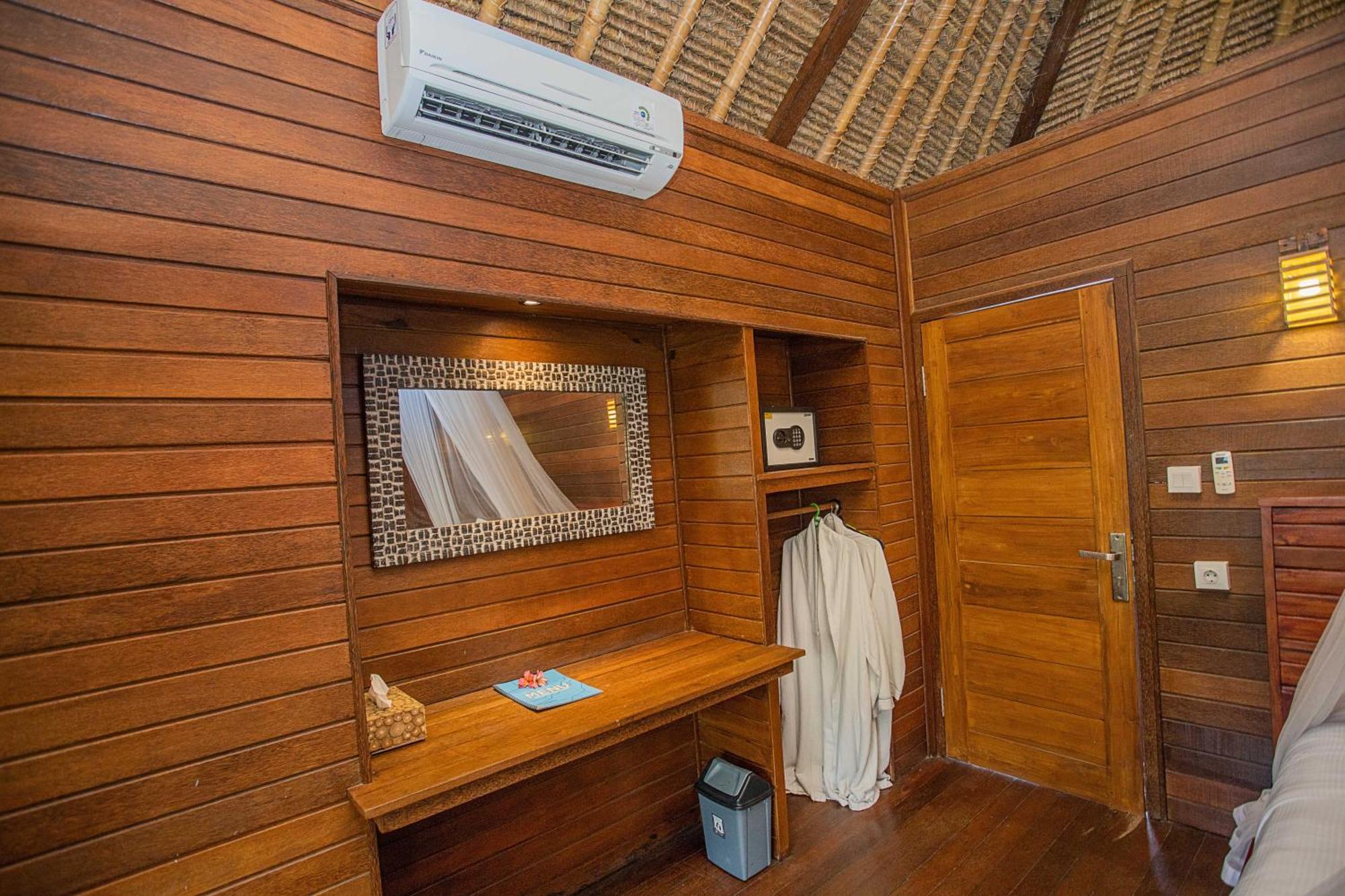 Hotel Lembongan Mantra Huts Exterior foto